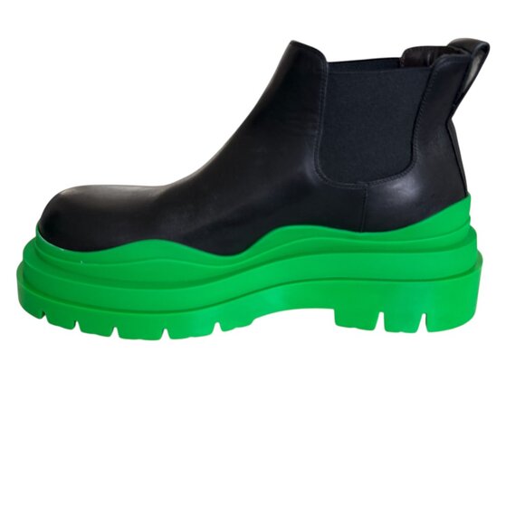 Bottega Veneta Military Calf Black Leather Green & Black Tire Ankle Boot 630281 - Picture 3 of 13